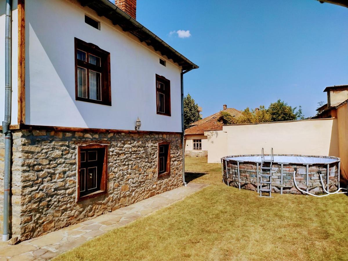 Private 4Br-2Ba Guest House Dryanovo With Pool And Free Parking Екстериор снимка