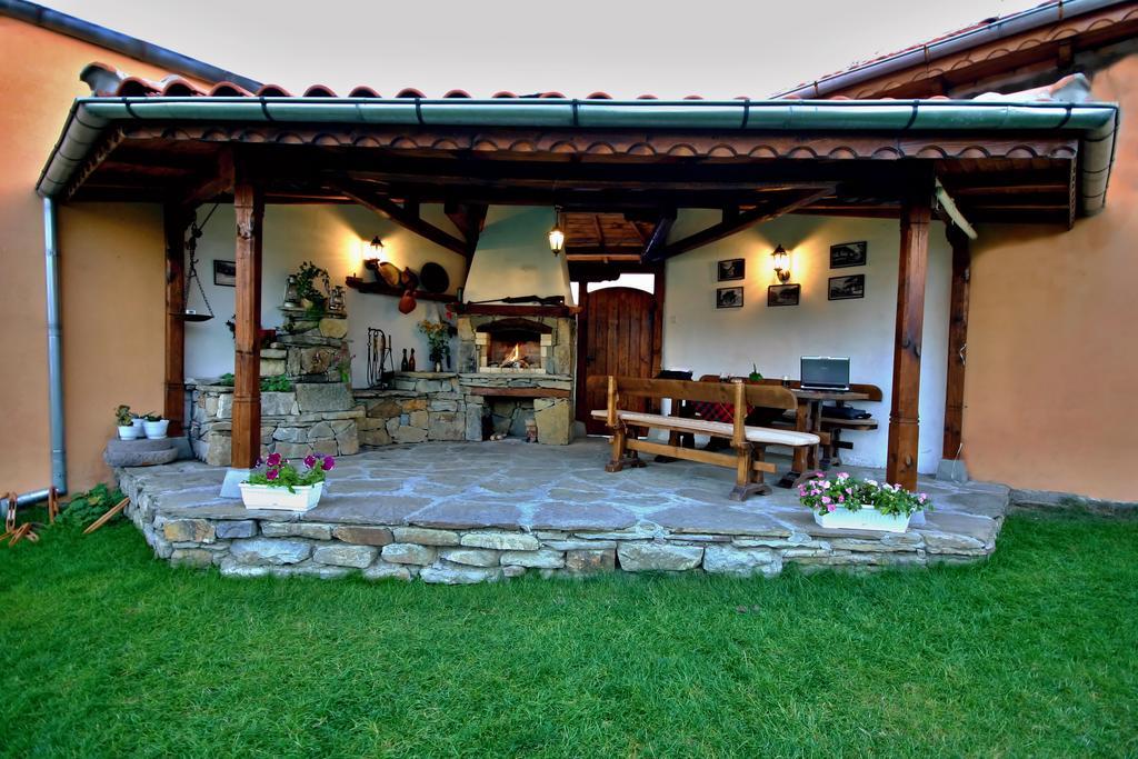 Private 4Br-2Ba Guest House Dryanovo With Pool And Free Parking Екстериор снимка