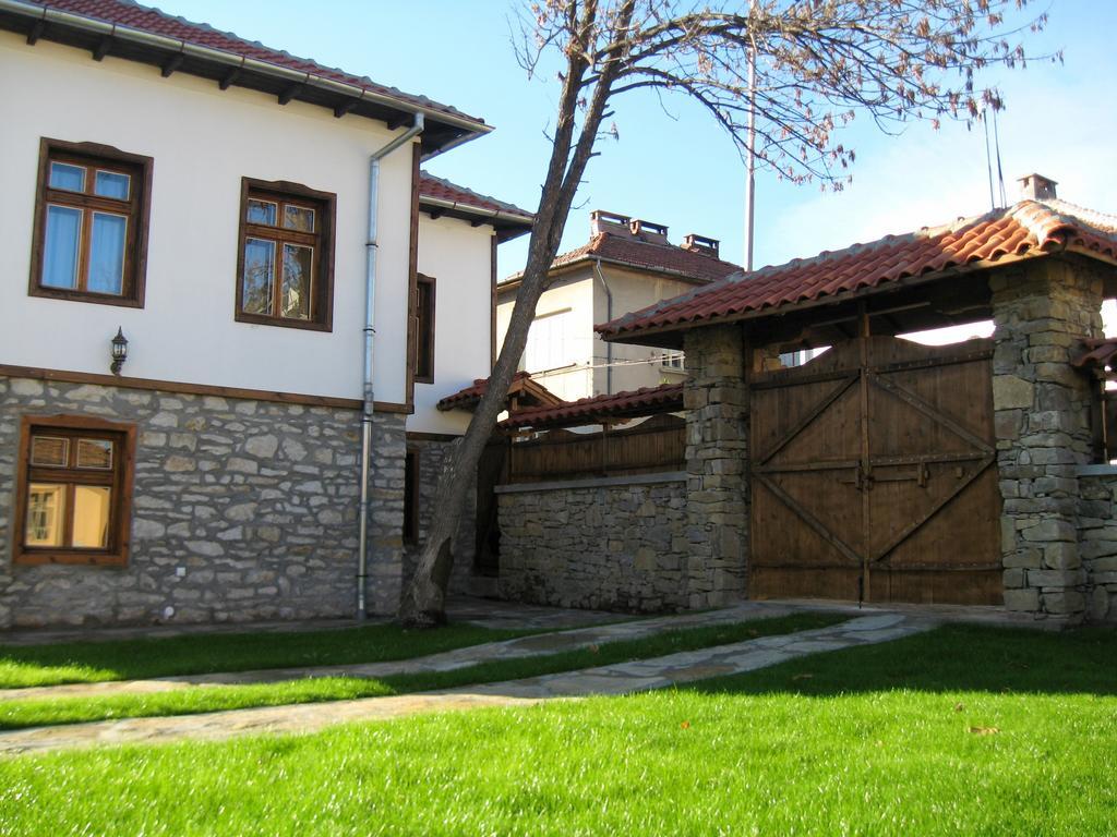 Private 4Br-2Ba Guest House Dryanovo With Pool And Free Parking Екстериор снимка